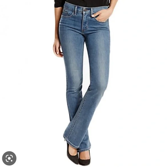 Levi’s Classic Boot Jeans Size 27 ** - Picture 1 of 12